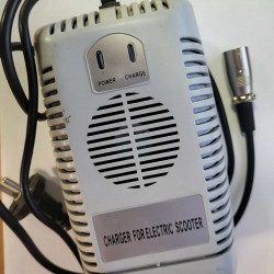 Nabíjačka 42V 1.8A pre olovené batérie ATV