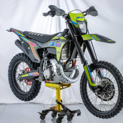 Enduro 250cc 2T Zuumav S8-MT250 + svetlomet