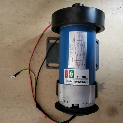 Motor do HERTZ T50 použitý a T-400S