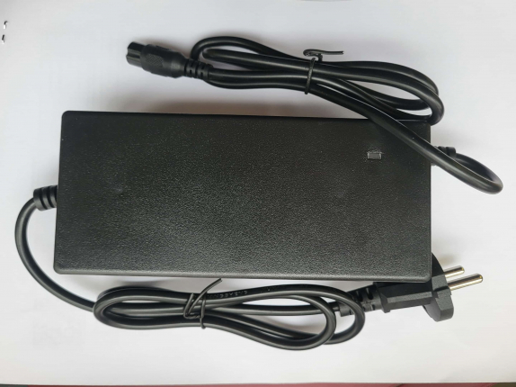 Nabíjačka 48V XTR M12 a M14 pre olovené batérie